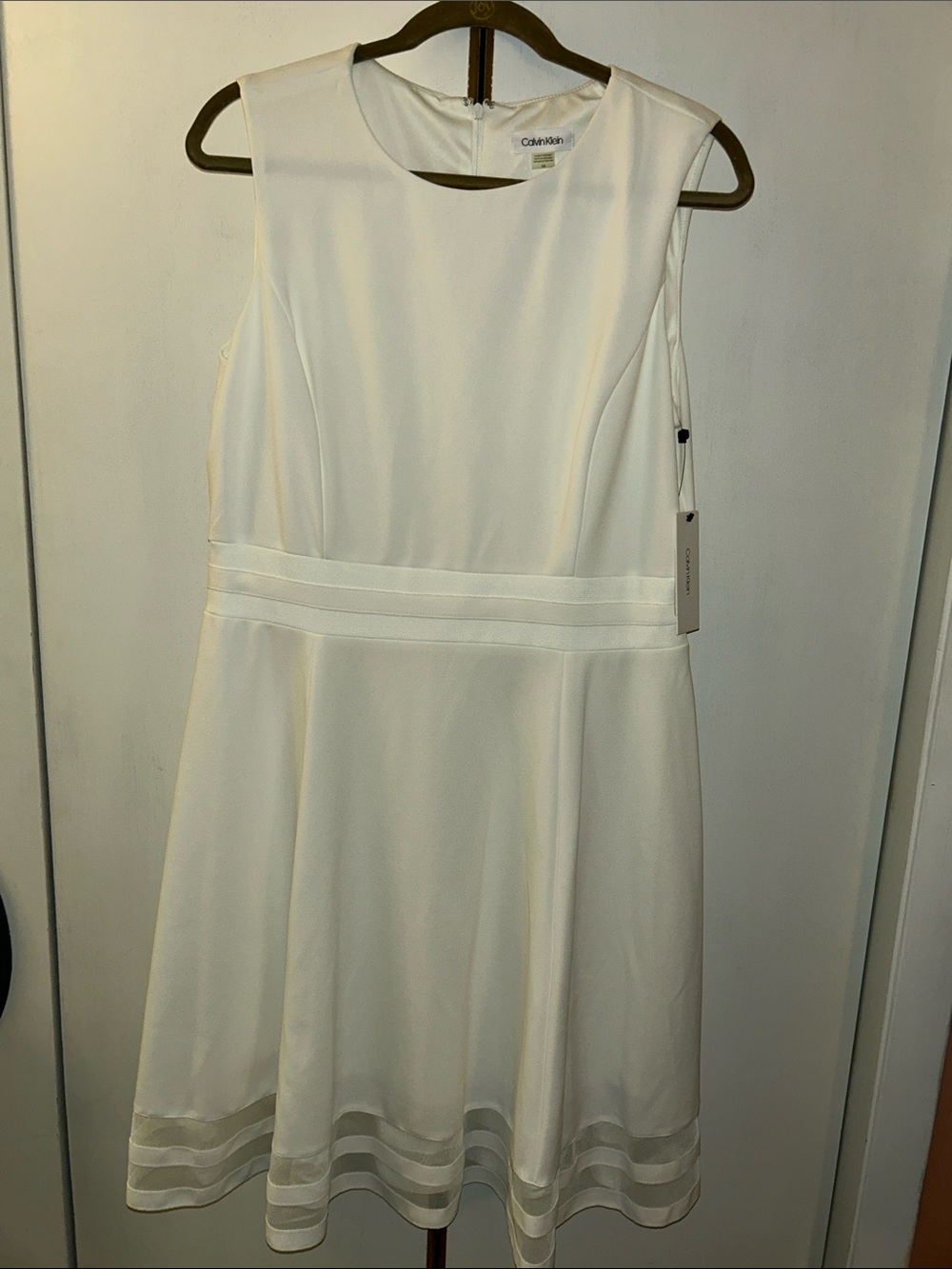 Calvin Klein White Sleeveless Fit & Flare Dress